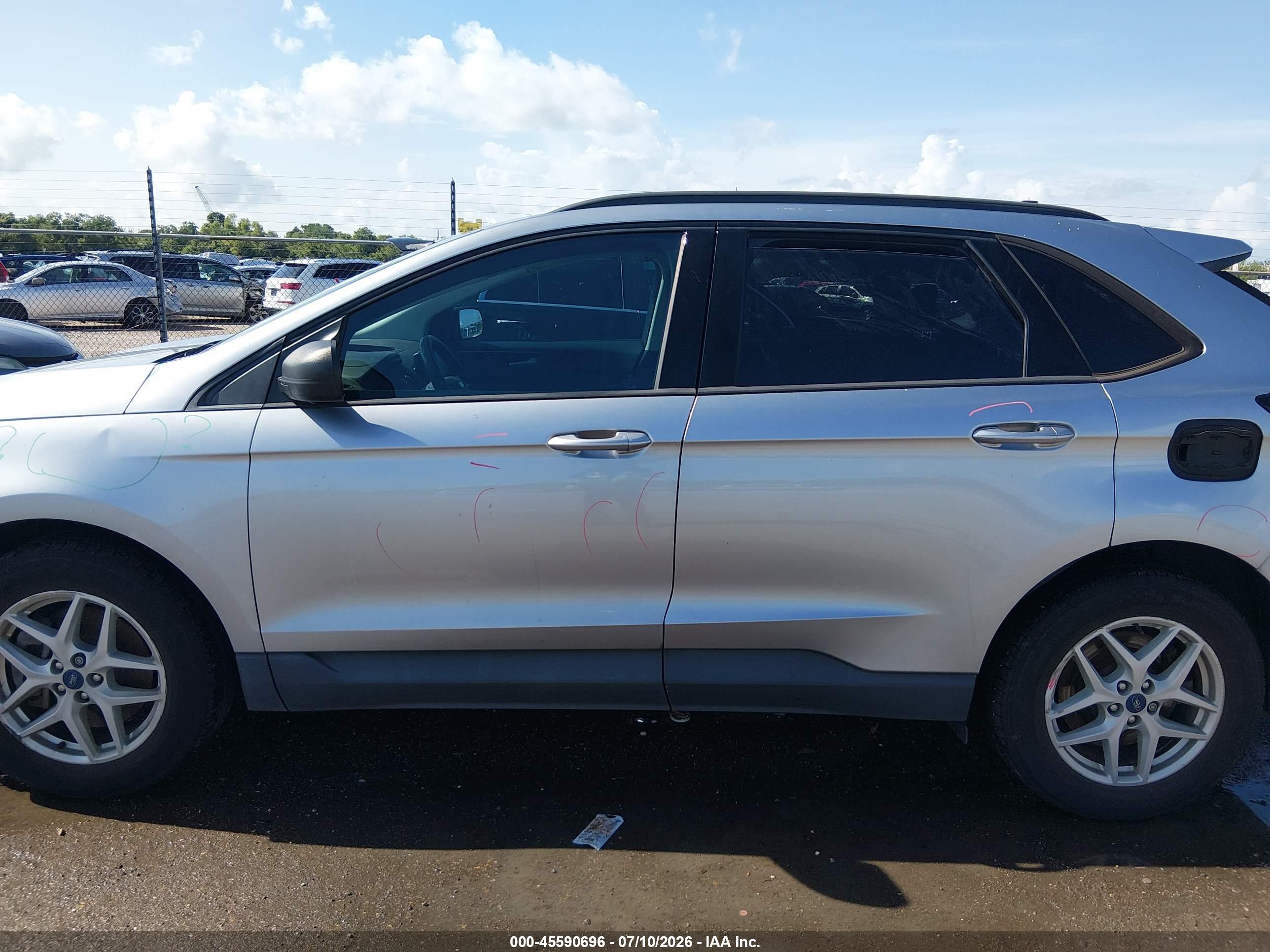 2022 FORD EDGE SE