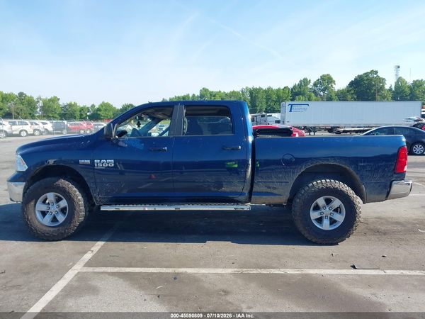 2020 RAM 1500 CLASSIC SLT  4X4 6'4 BOX