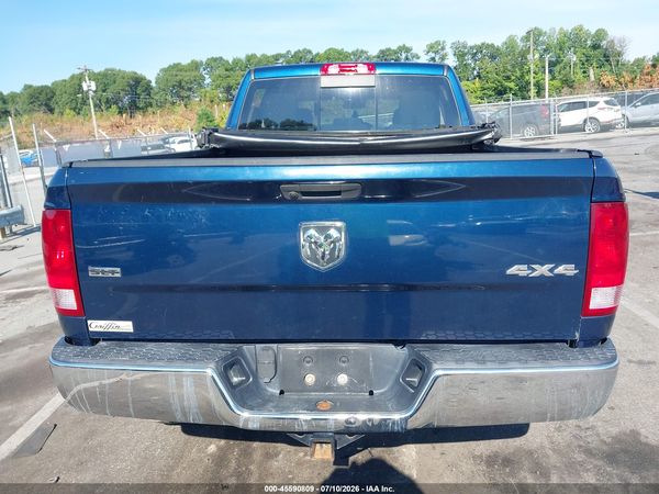 2020 RAM 1500 CLASSIC SLT  4X4 6'4 BOX