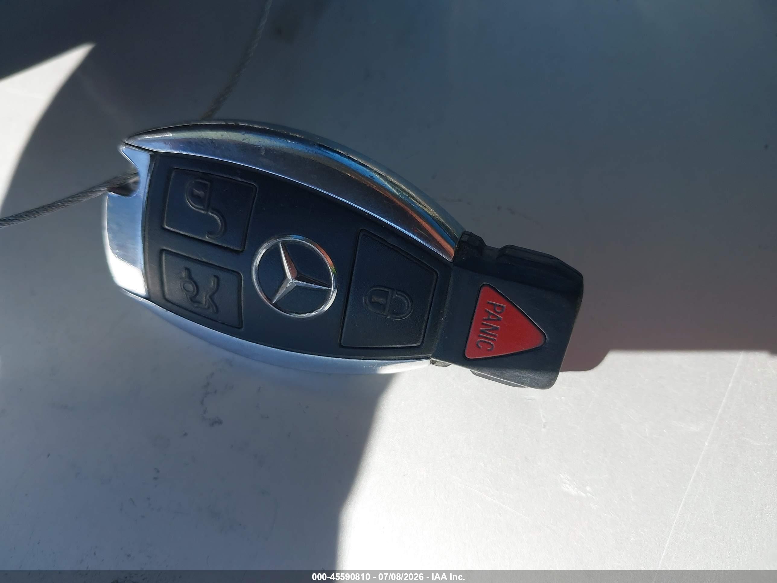 2010 MERCEDES-BENZ C 300 C300