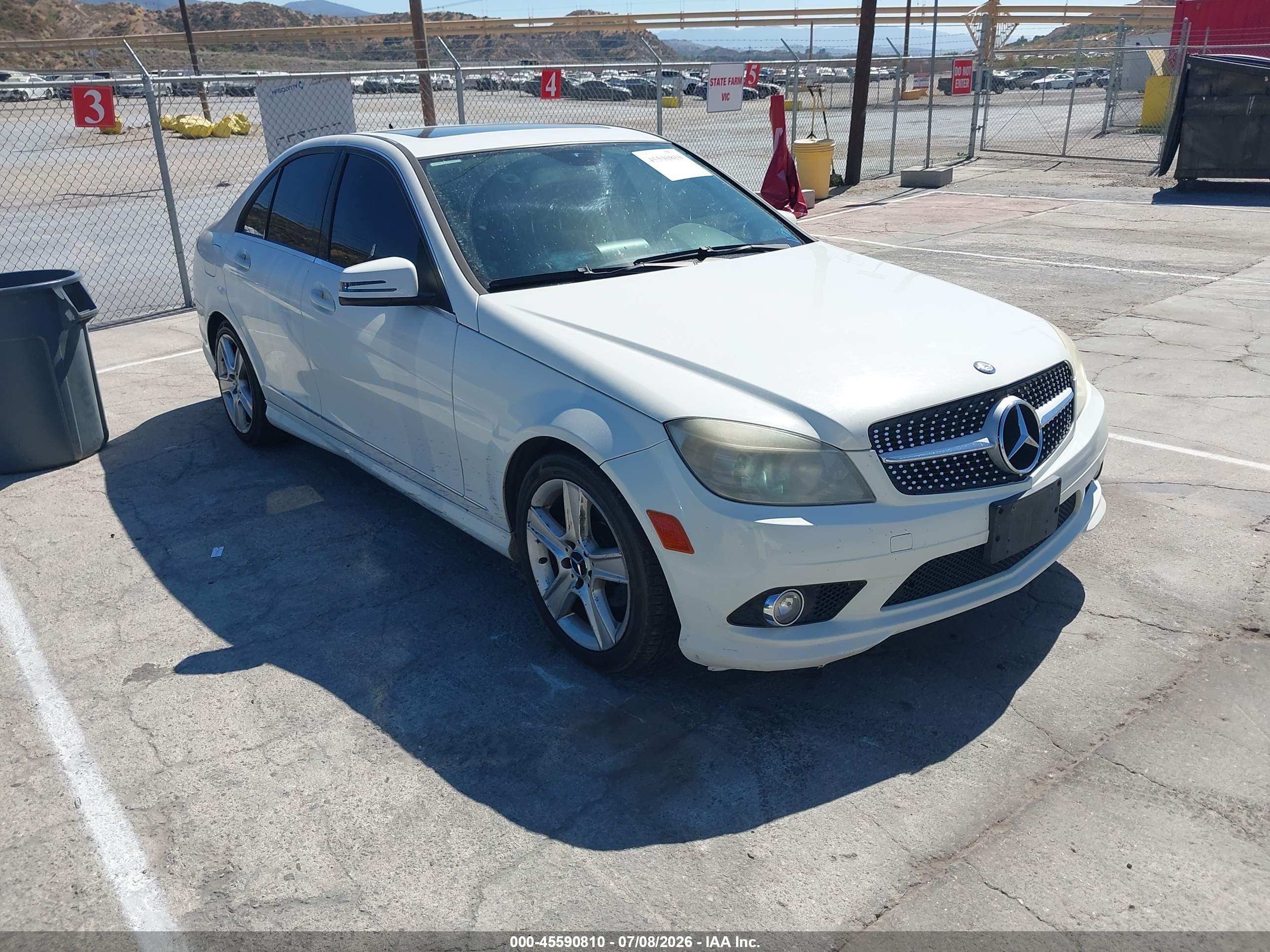 2010 MERCEDES-BENZ C 300 C300