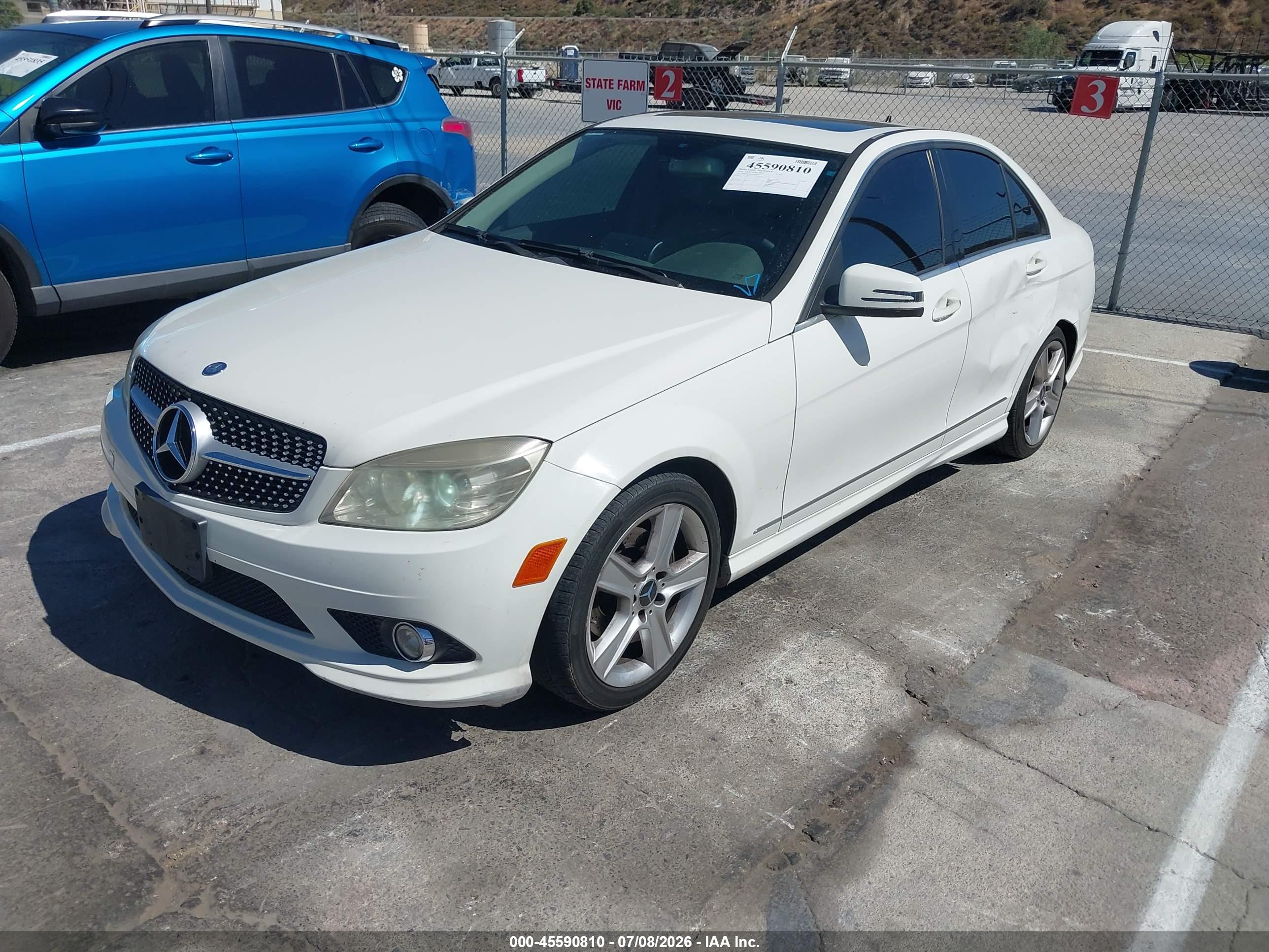 2010 MERCEDES-BENZ C 300 C300