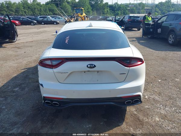 2018 KIA STINGER PREMIUM
