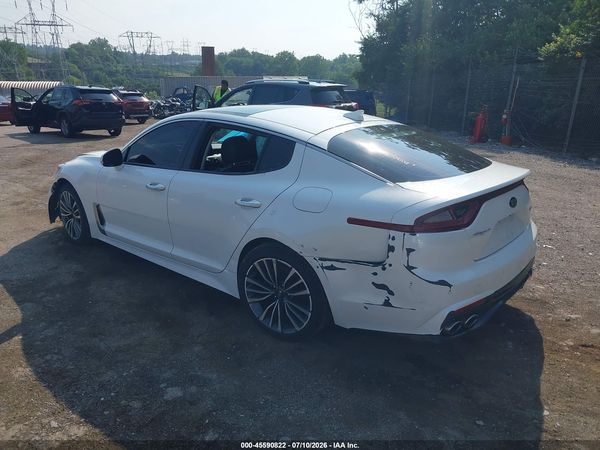 2018 KIA STINGER PREMIUM