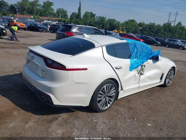 2018 KIA STINGER PREMIUM