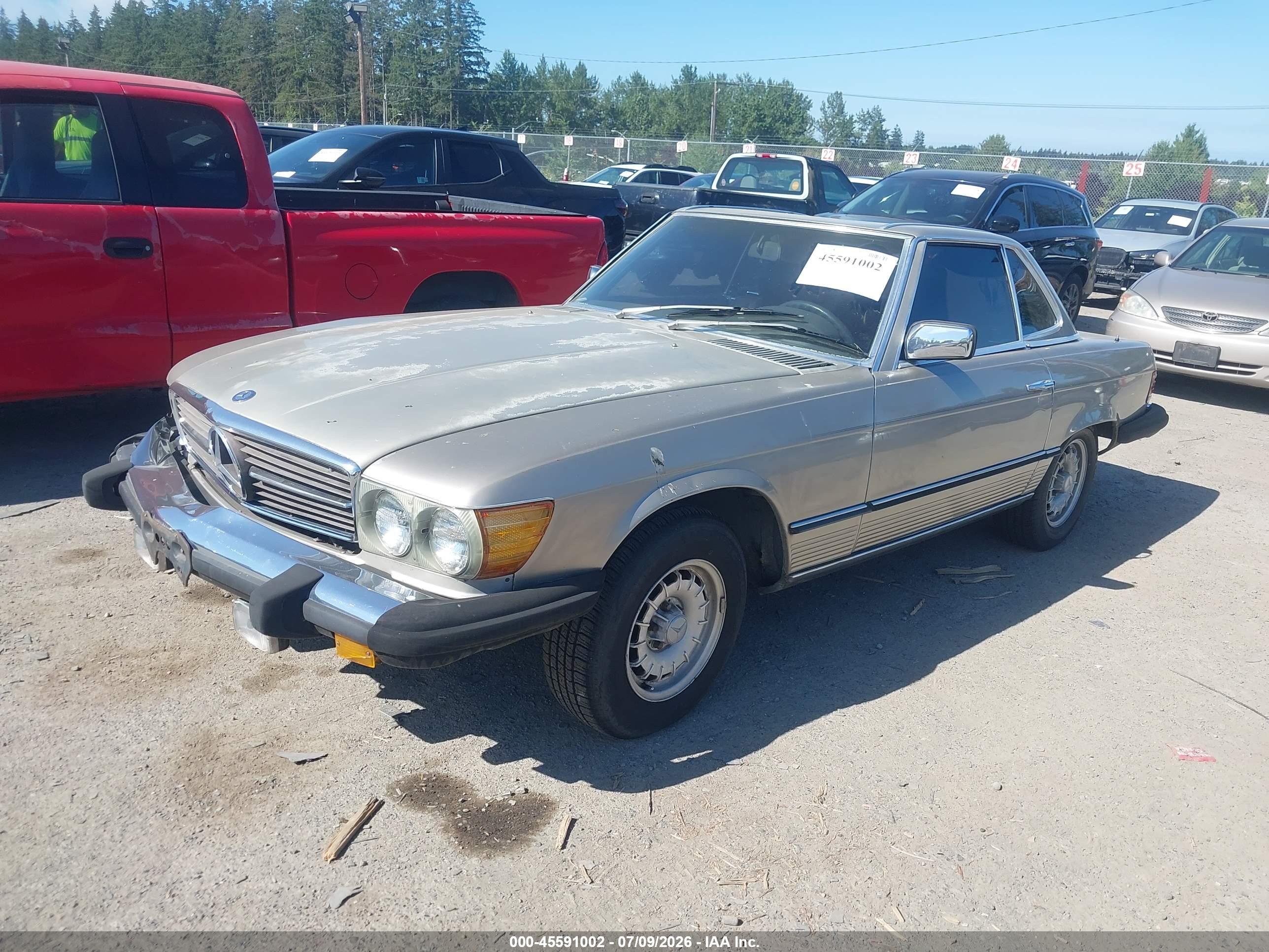 1985 MERCEDES-BENZ 380 380SL