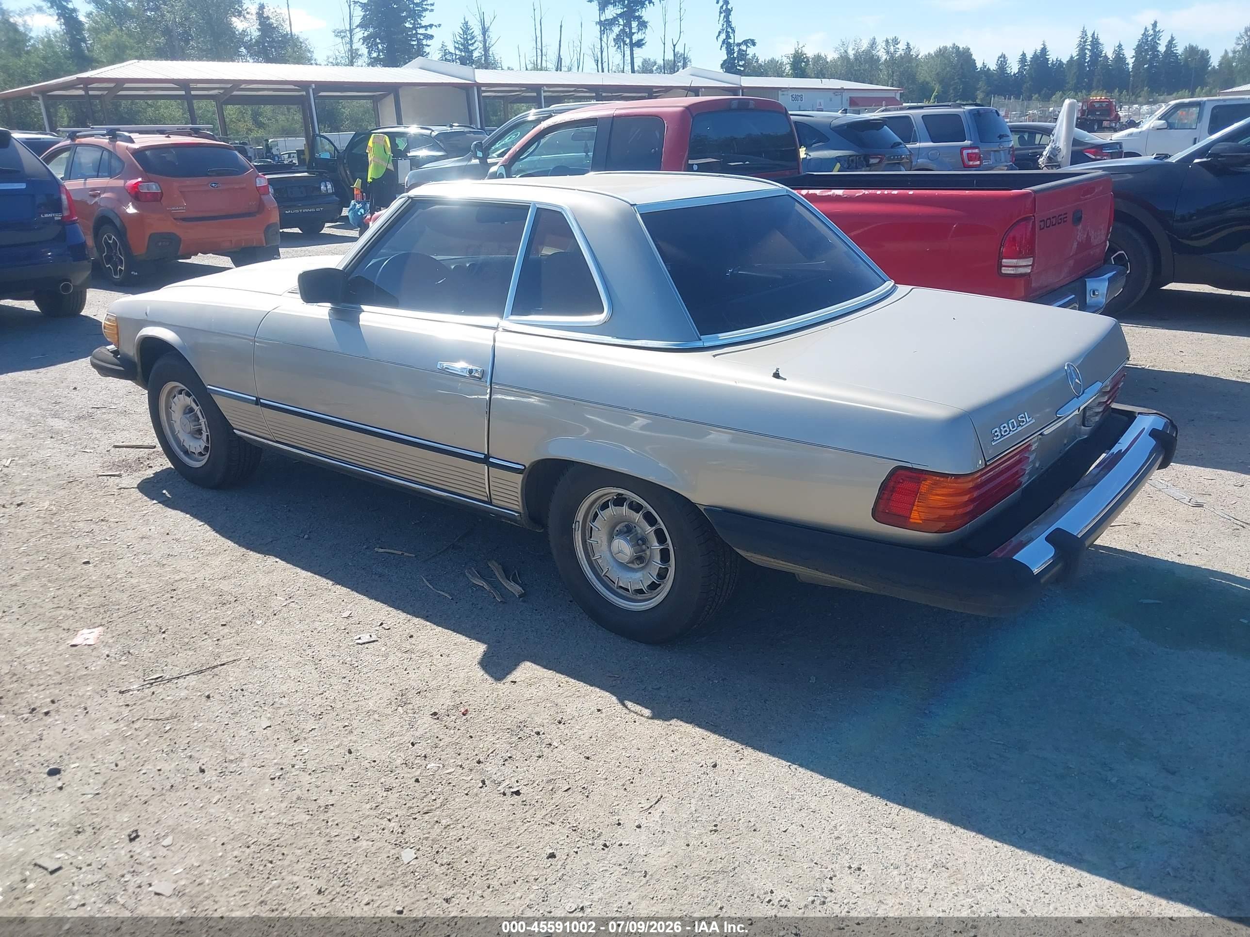 1985 MERCEDES-BENZ 380 380SL