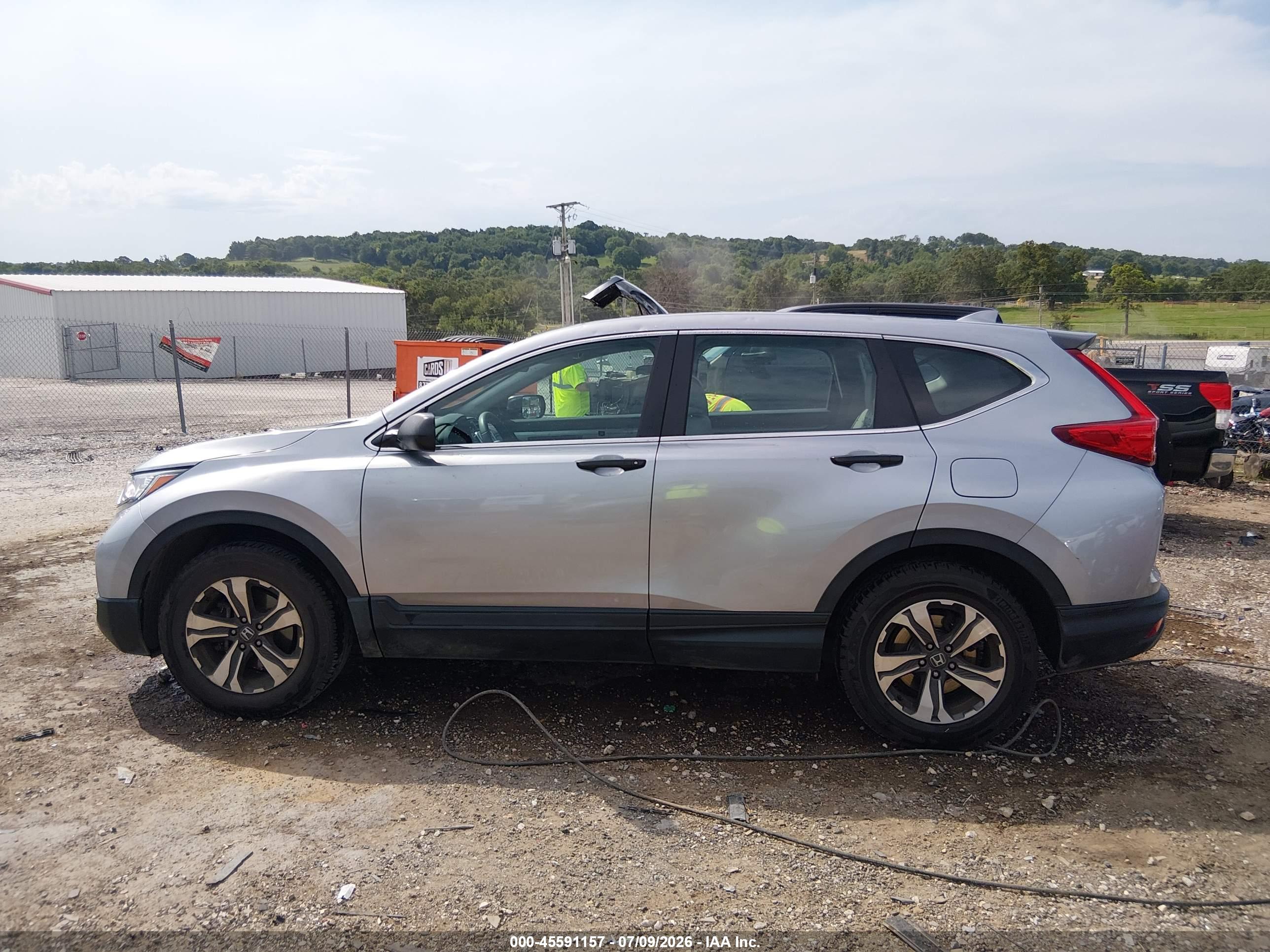 2017 HONDA CR-V LX