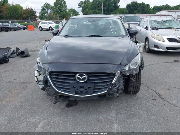 2018 MAZDA MAZDA3 TOURING