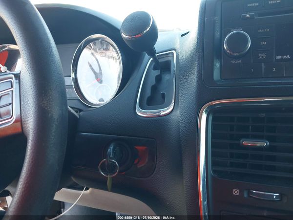2017 DODGE GRAND CARAVAN SE/SE PLUS — I11