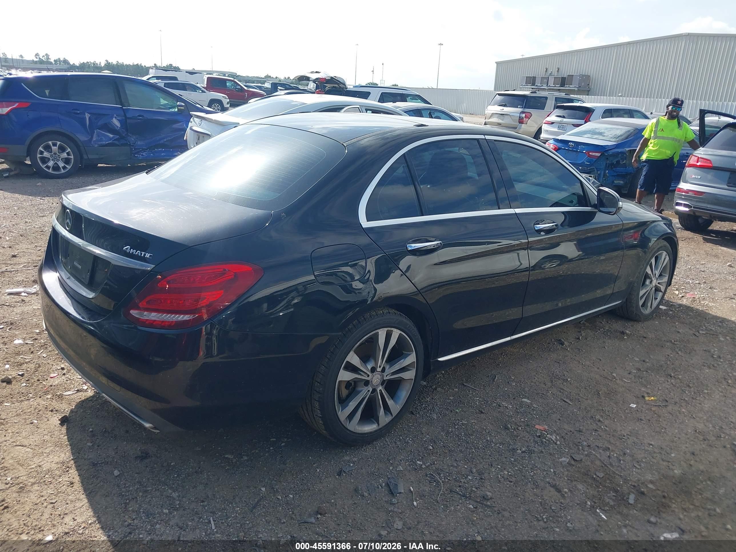 2015 MERCEDES-BENZ C 300 4MATIC