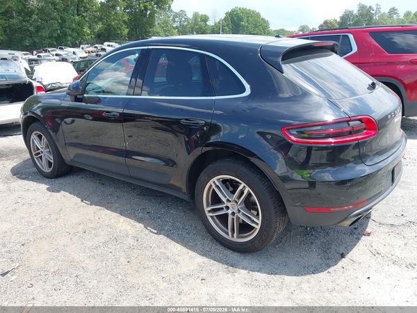2016 PORSCHE MACAN S