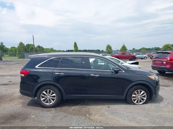 2017 KIA SORENTO 2.4L LX