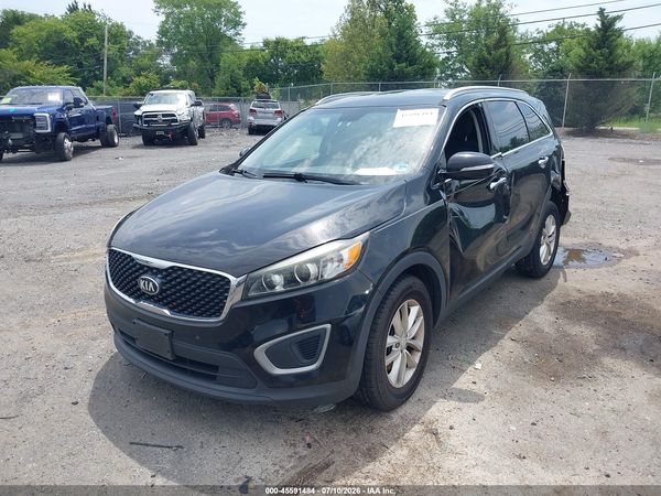2017 KIA SORENTO 2.4L LX