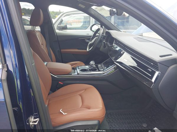 2022 AUDI Q7