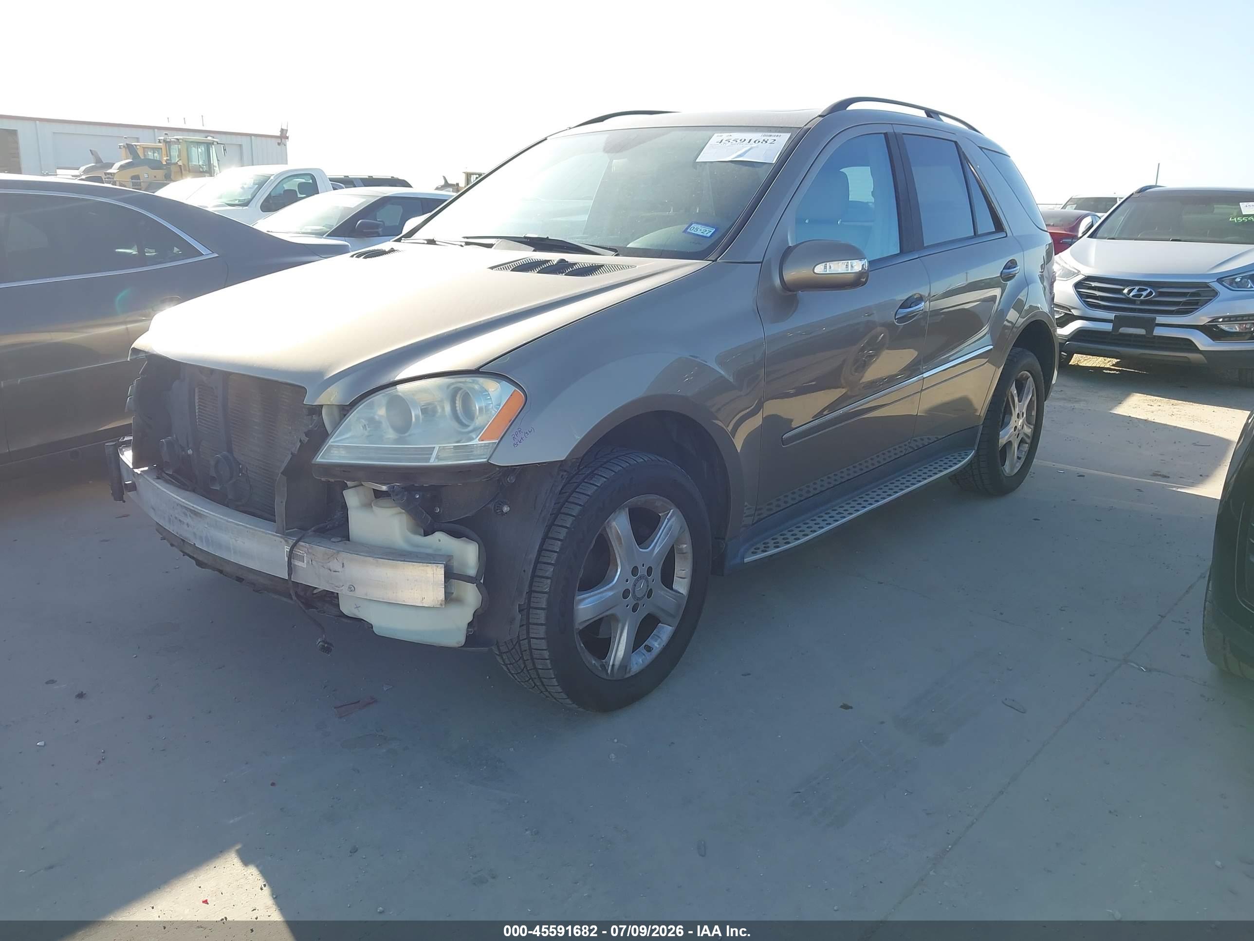 2008 MERCEDES-BENZ M-CLASS ML550 4 MATIC