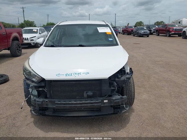 2017 HYUNDAI TUCSON SE PLUS