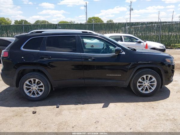 2019 JEEP CHEROKEE LATITUDE 4X4