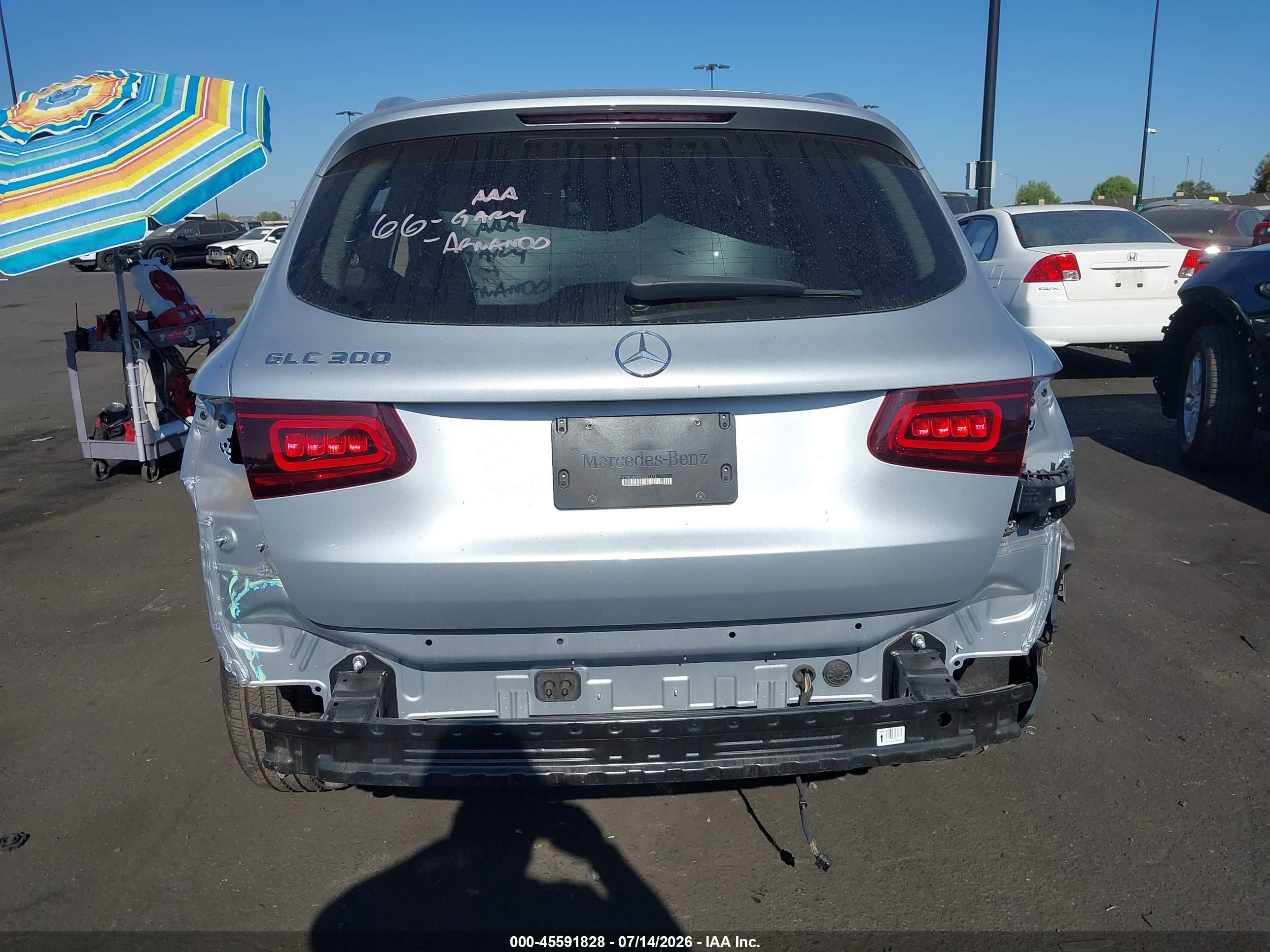 2022 MERCEDES-BENZ GLC 300 SUV