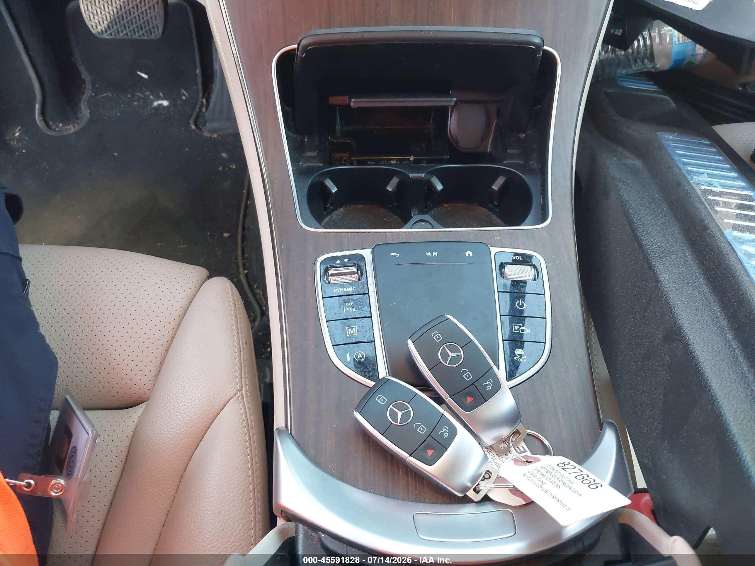 2022 MERCEDES-BENZ GLC 300 SUV
