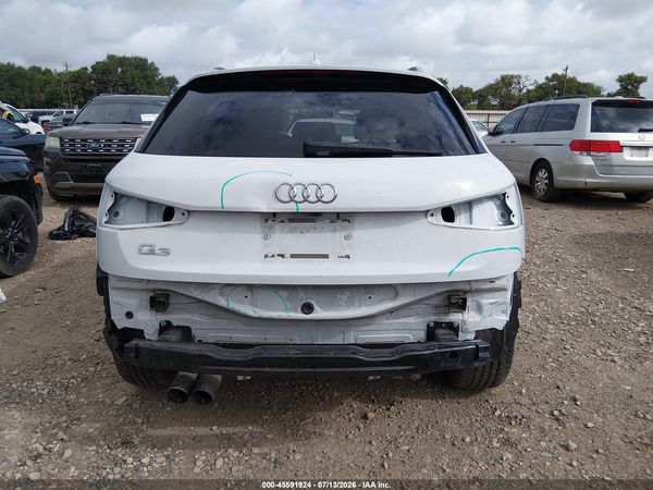 2018 AUDI Q3