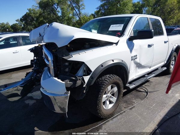 2017 RAM 1500 SLT