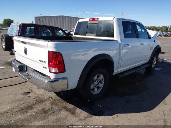 2017 RAM 1500 SLT