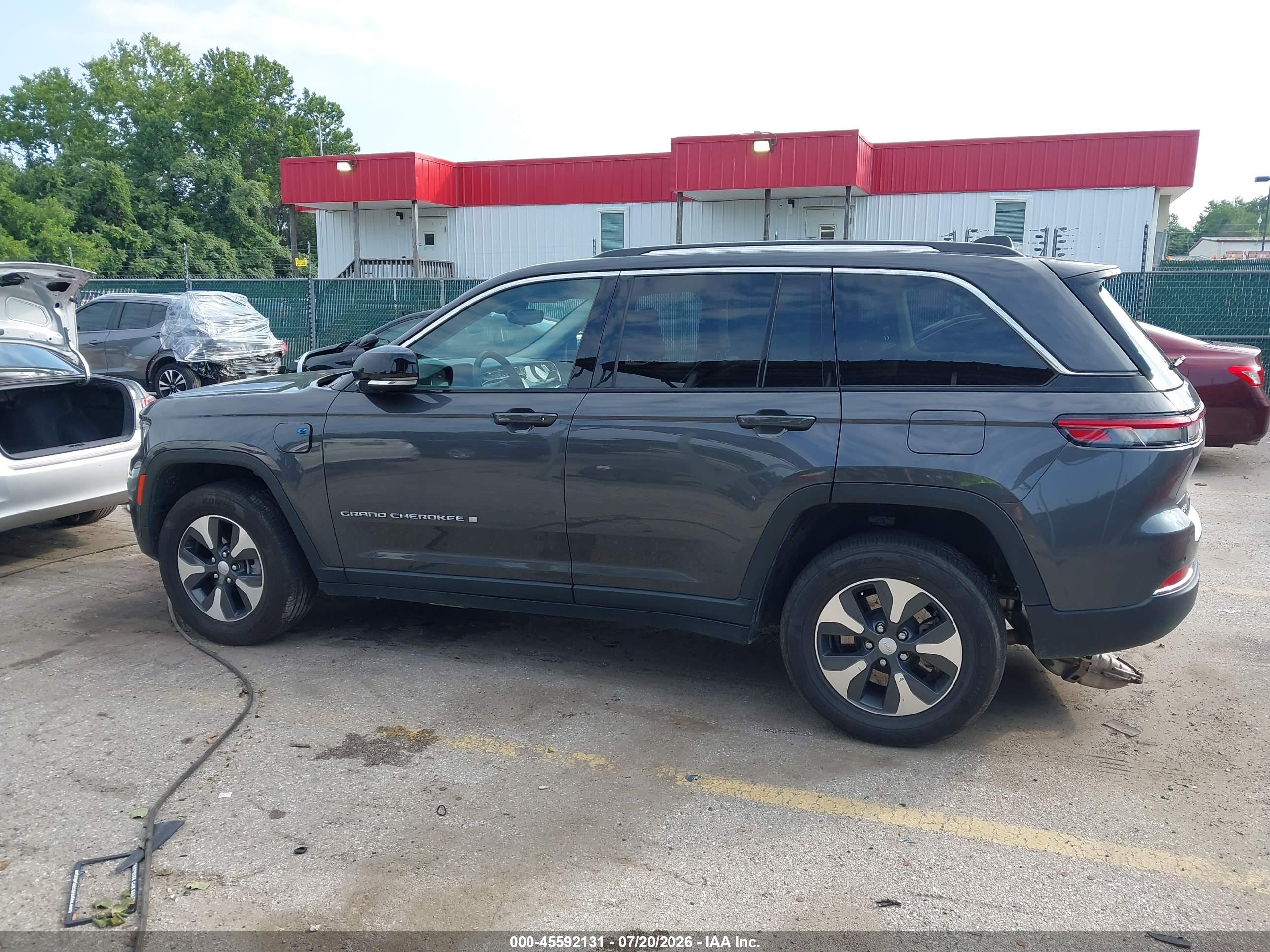 2024 JEEP GRAND CHEROKEE 4XE Limited 4XE