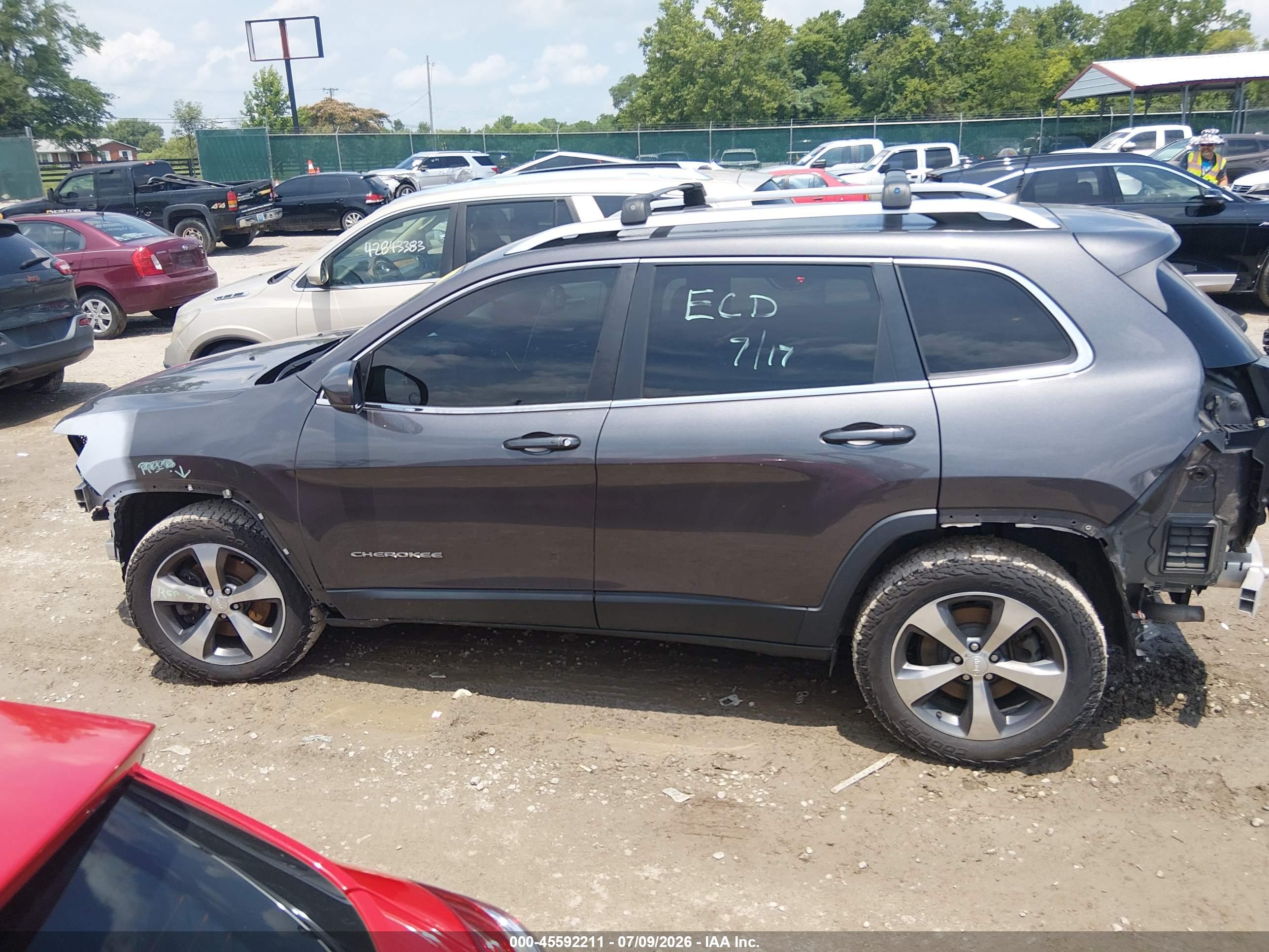 2019 JEEP CHEROKEE LIMITED 4X4
