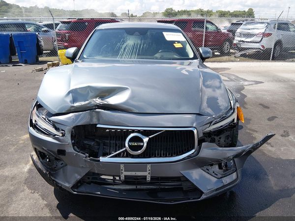 2020 VOLVO S60 T5 MOMENTUM