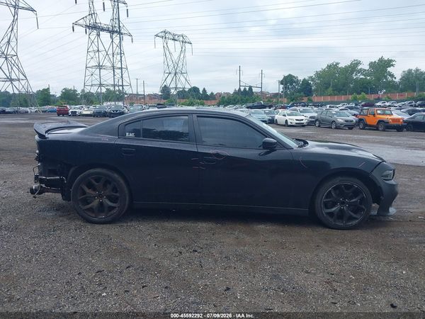2015 DODGE CHARGER R/T