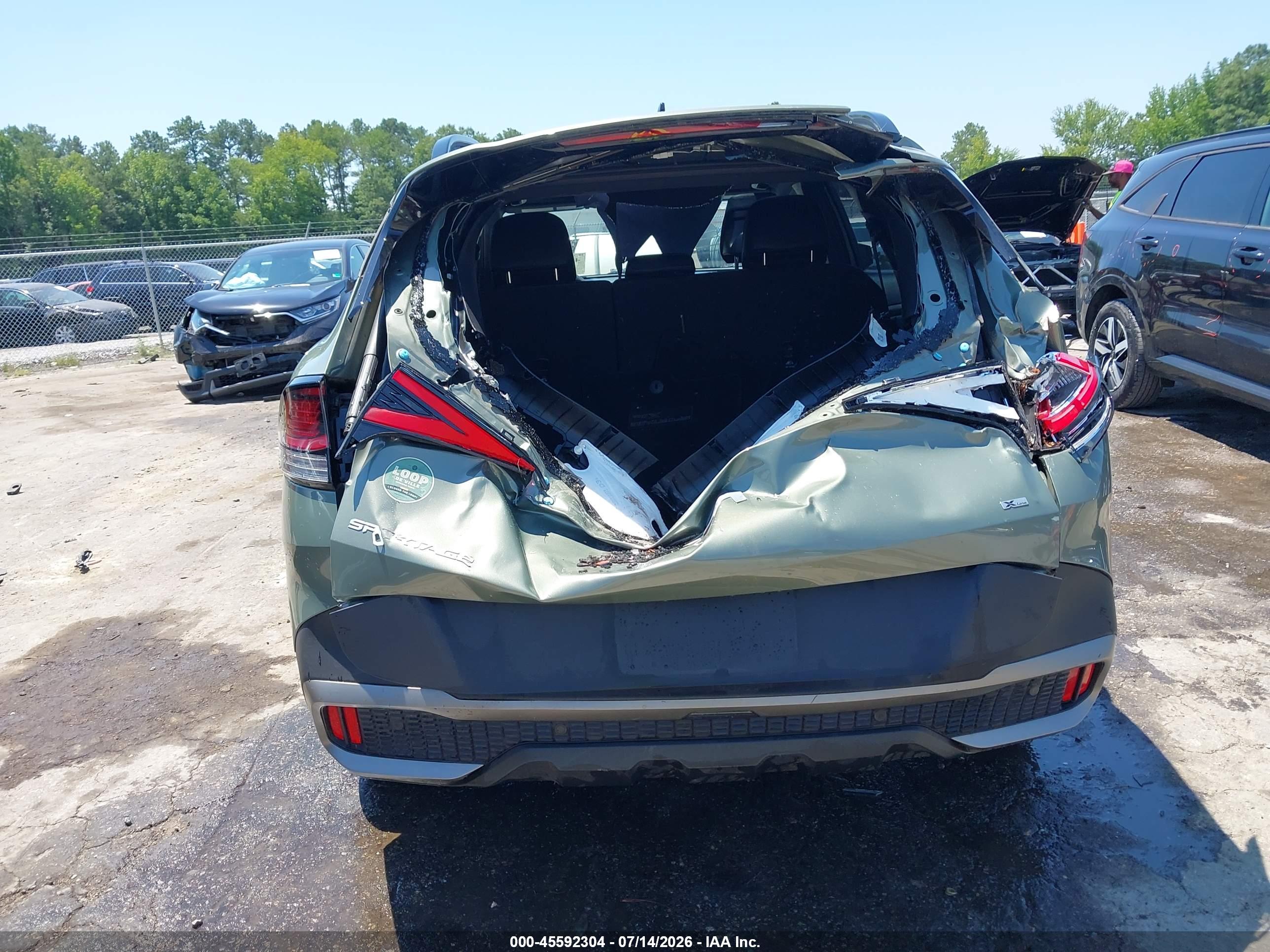 2023 KIA SPORTAGE X-LINE