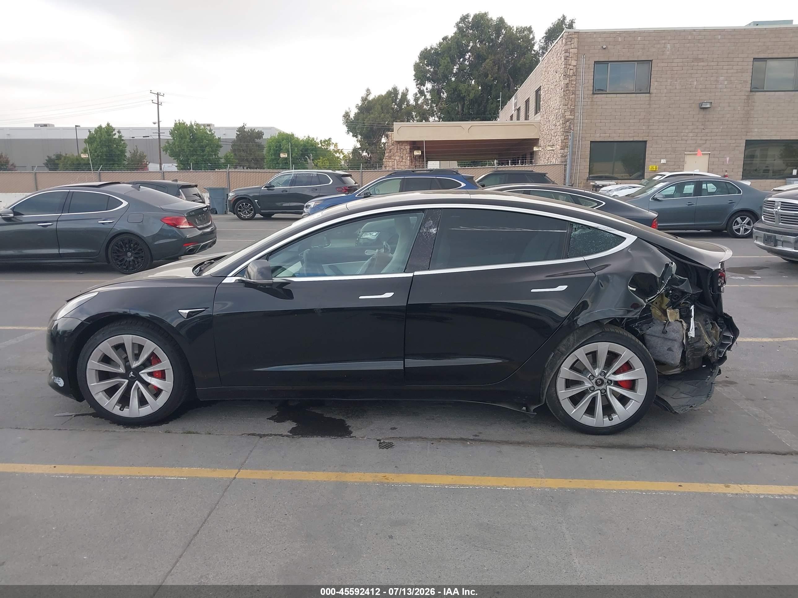2019 TESLA MODEL 3 LONG RANGE/PERFORMANCE