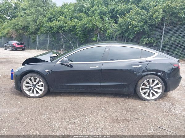2018 TESLA MODEL 3 LONG RANGE/MID RANGE