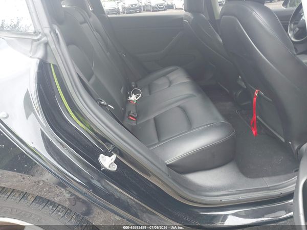 2018 TESLA MODEL 3 LONG RANGE/MID RANGE