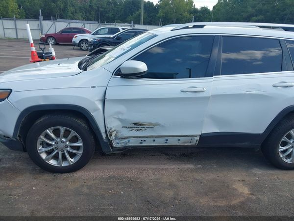 2019 JEEP CHEROKEE LATITUDE FWD