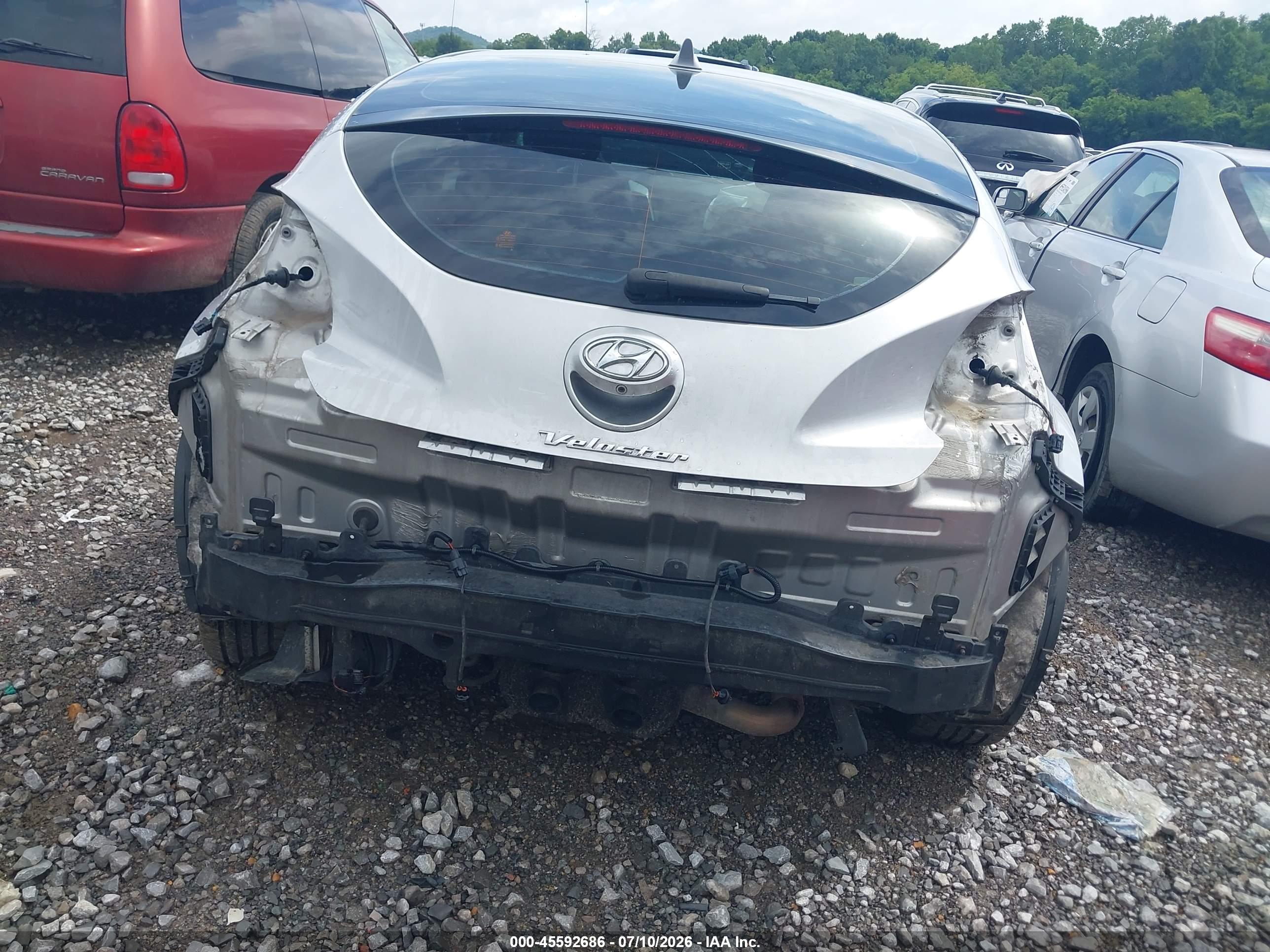 2016 HYUNDAI VELOSTER