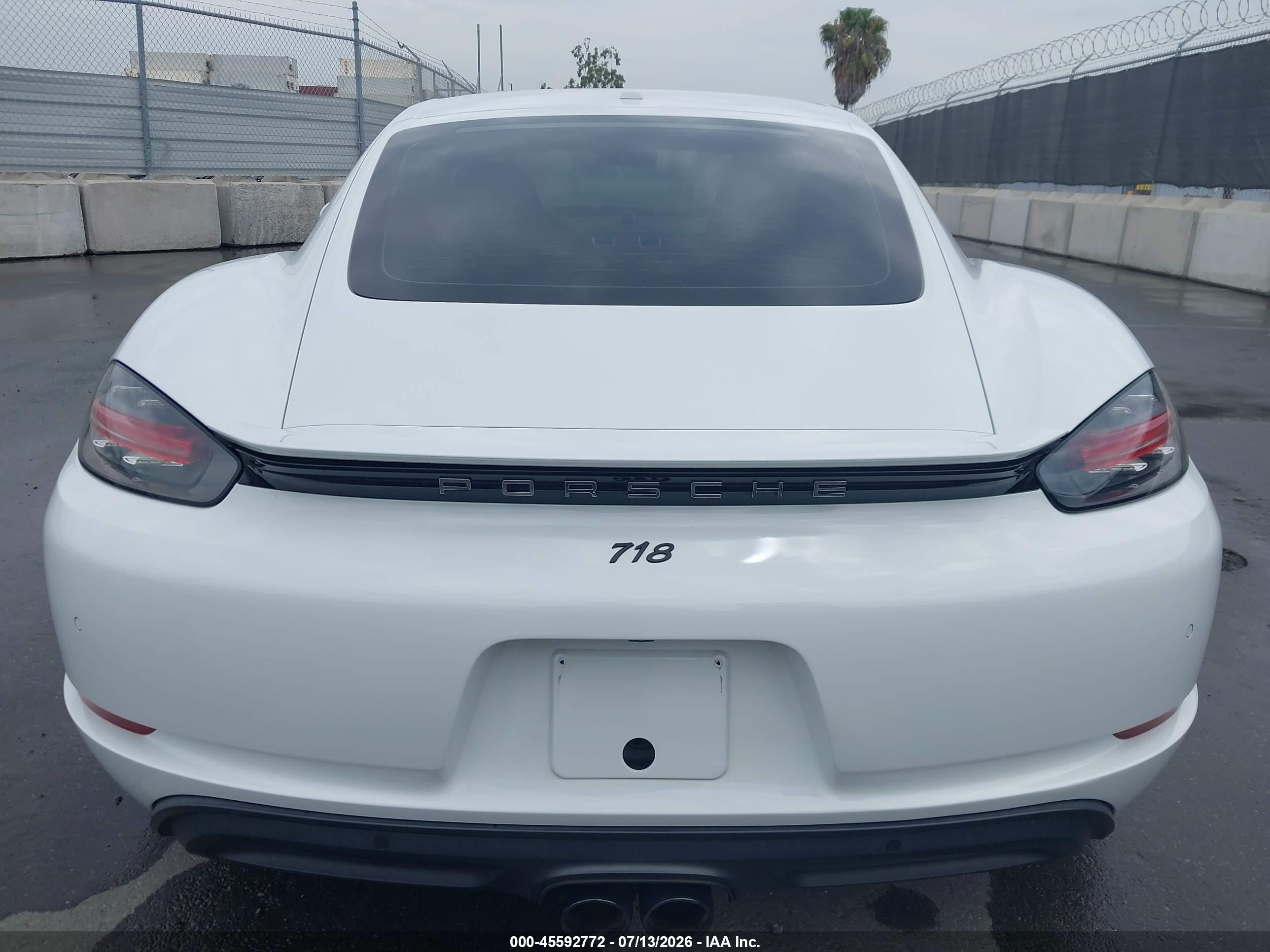 2018 PORSCHE 718 CAYMAN S