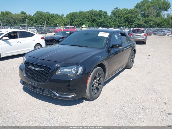 2016 CHRYSLER 300 300S