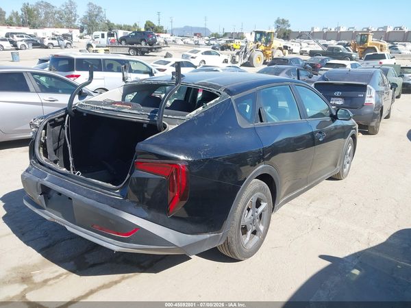 2025 KIA K4 LXS