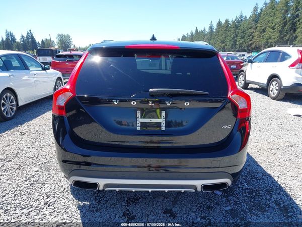2018 VOLVO V60 CROSS COUNTRY T5