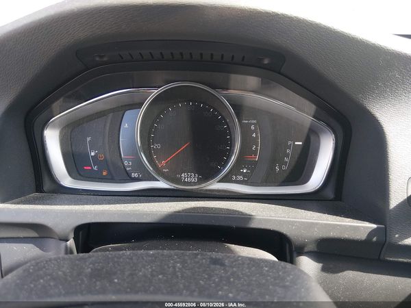 2018 VOLVO V60 CROSS COUNTRY T5