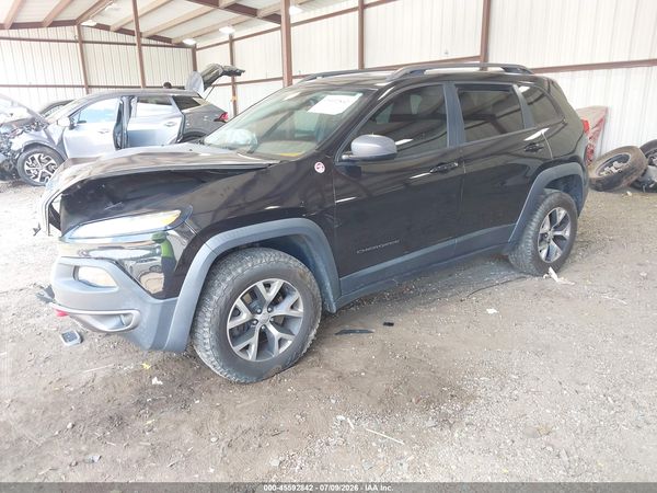 2016 JEEP CHEROKEE TRAILHAWK