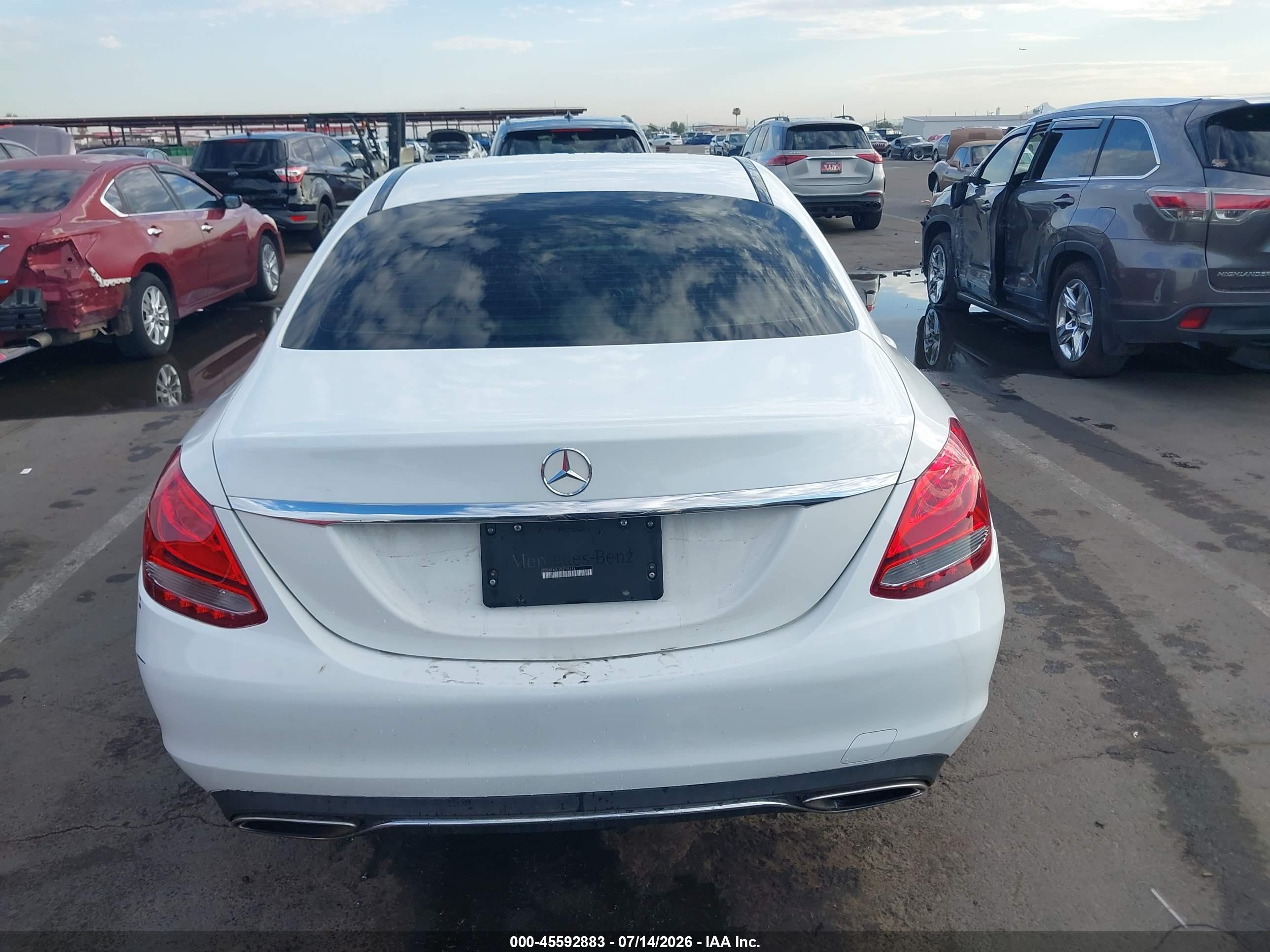 2016 MERCEDES-BENZ C 300 4MATIC