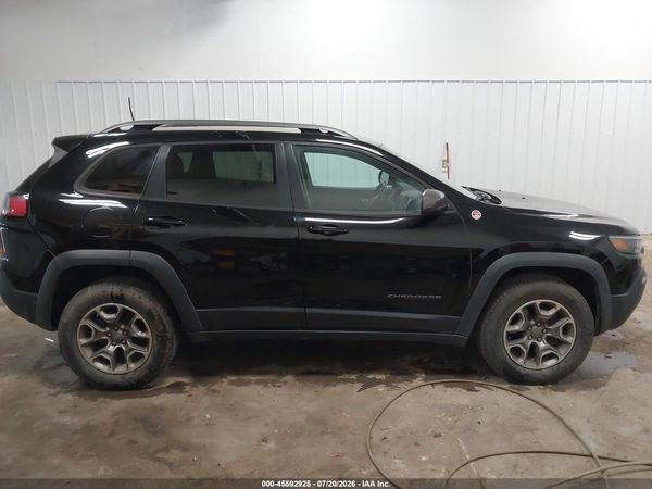 2020 JEEP CHEROKEE TRAILHAWK 4X4