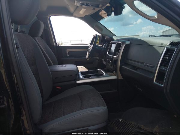 2017 RAM 1500 BIG HORN  4X4 5'7 BOX