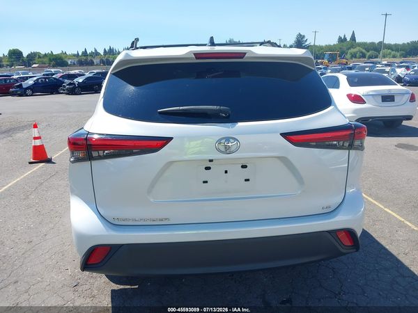 2023 TOYOTA HIGHLANDER LE