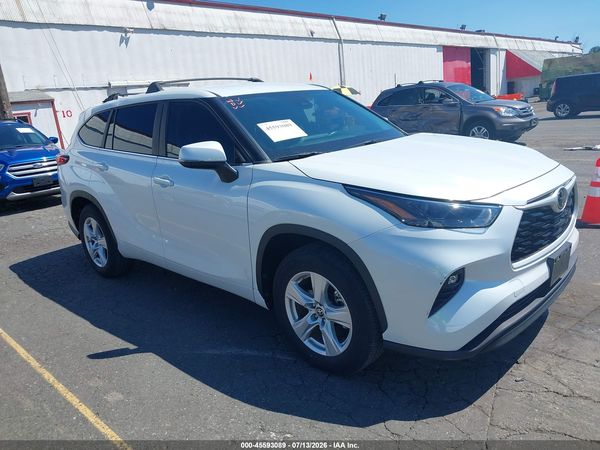 2023 TOYOTA HIGHLANDER LE