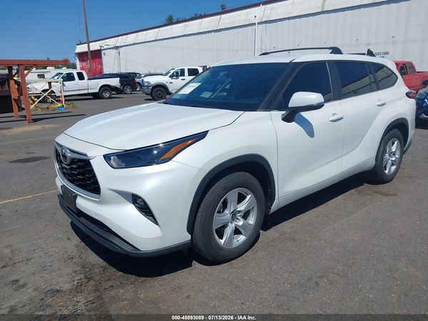 2023 TOYOTA HIGHLANDER LE
