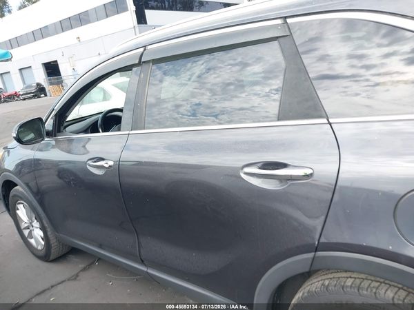 2019 KIA SORENTO 2.4L LX